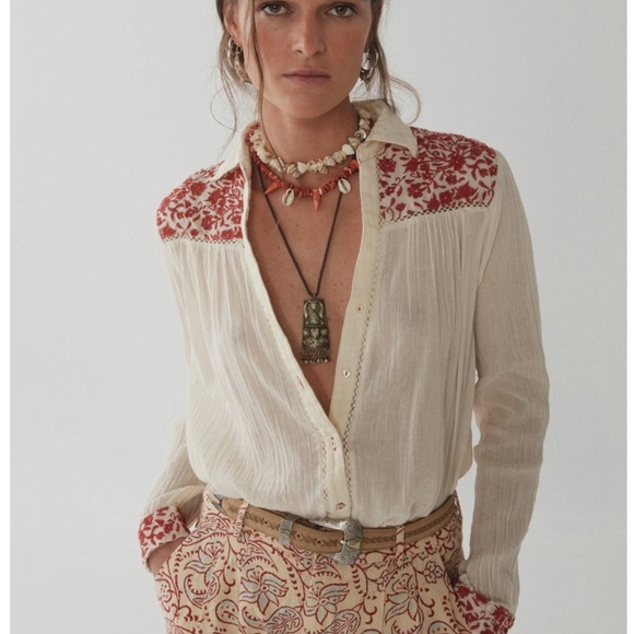 Bob house blouse - Picture 1 of 3